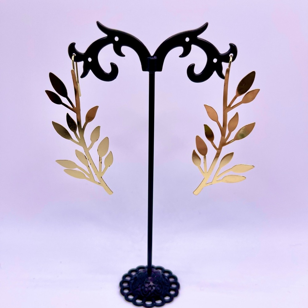 Gold earrings